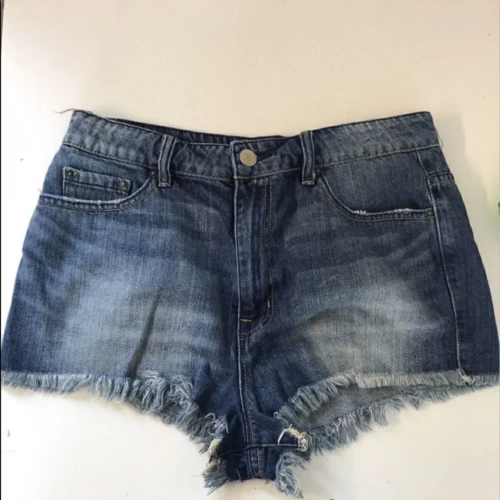 BDG Super High Rise Cheeky Jean Shorts Women’s Size 12